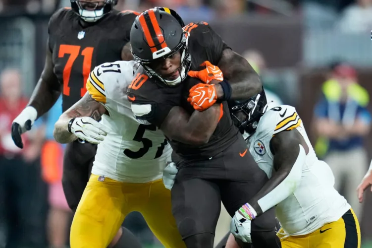 Szmyt hits 56-yard FG and Browns beat Steelers